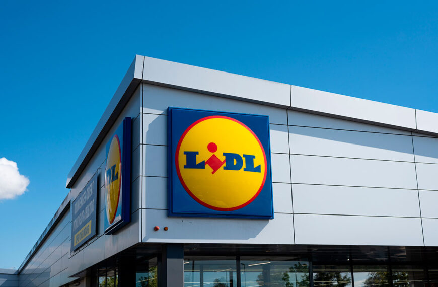 Lidl heeft een elegante set porseleinen kastjes die je keuken opfleuren tegen een lage prijs