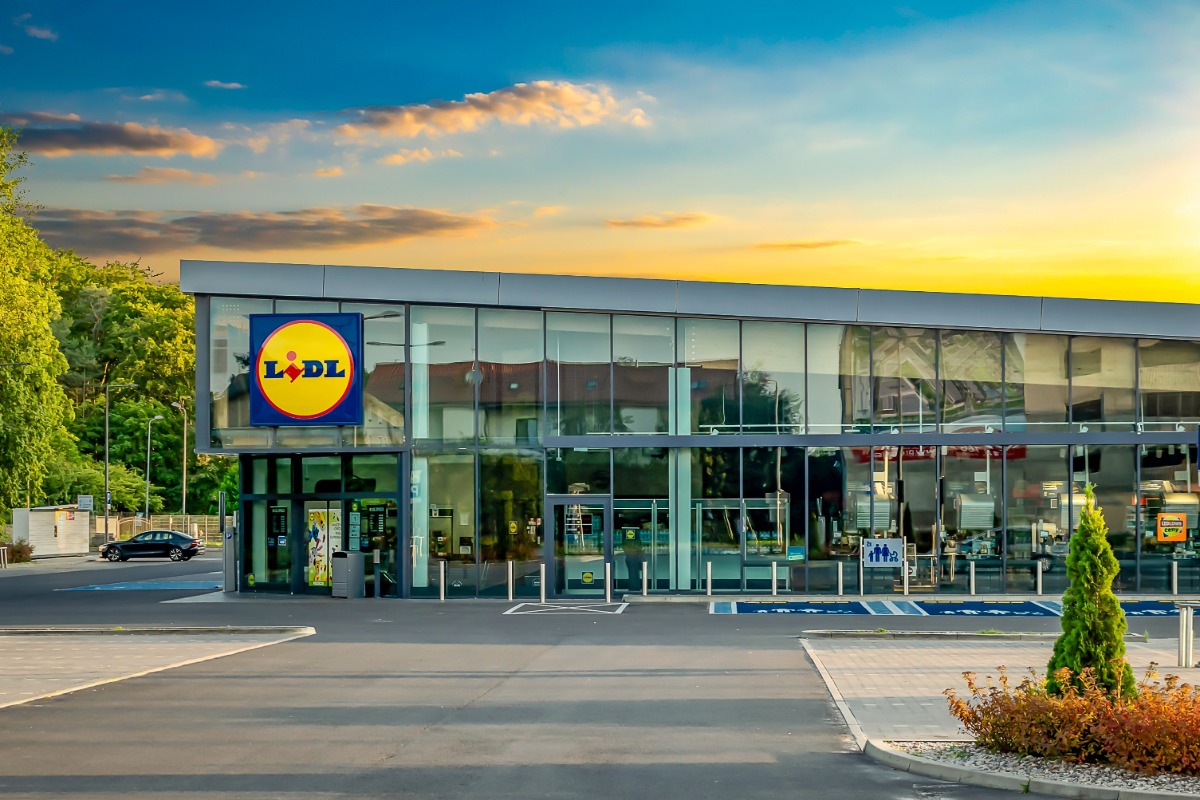 Ontdek de beste nieuwigheden van Lidl voor de lente: tuinmeubilair, verlichte parasols en goede deals